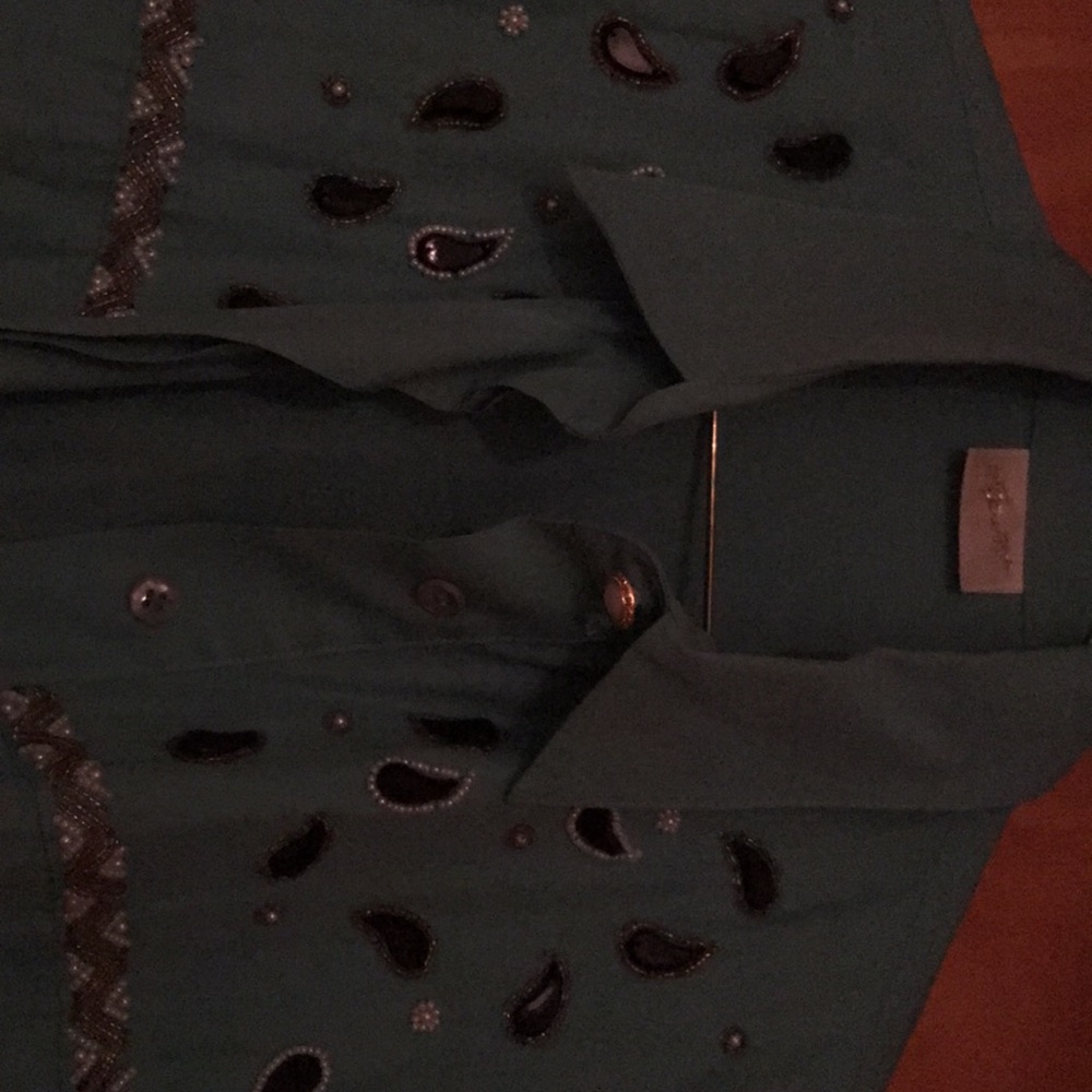 Blouse - Picture 3 of 3